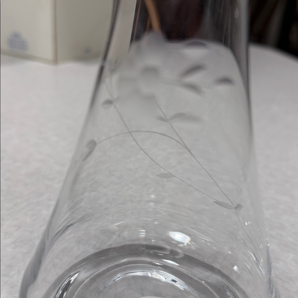 Princess House crystal vase item 6292 NIB 9” tall - Picture 4 of 7